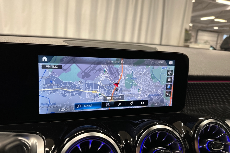 Mercedes-Benz EQB vaihtoauto