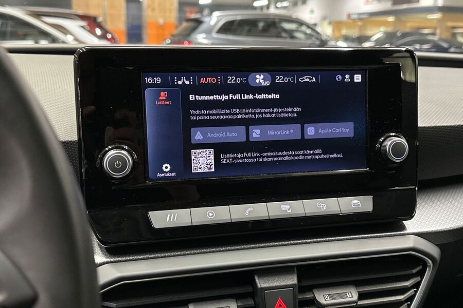 SEAT Leon Sportstourer vaihtoauto