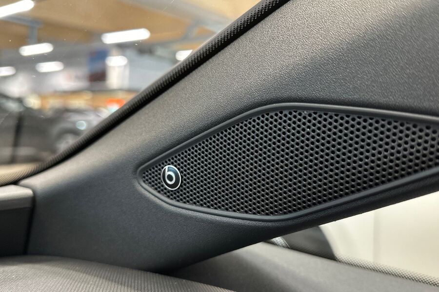 Cupra Born vaihtoauto