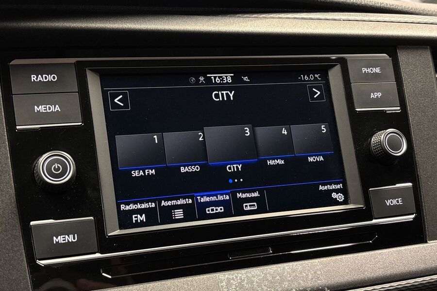 Volkswagen Transporter vaihtoauto