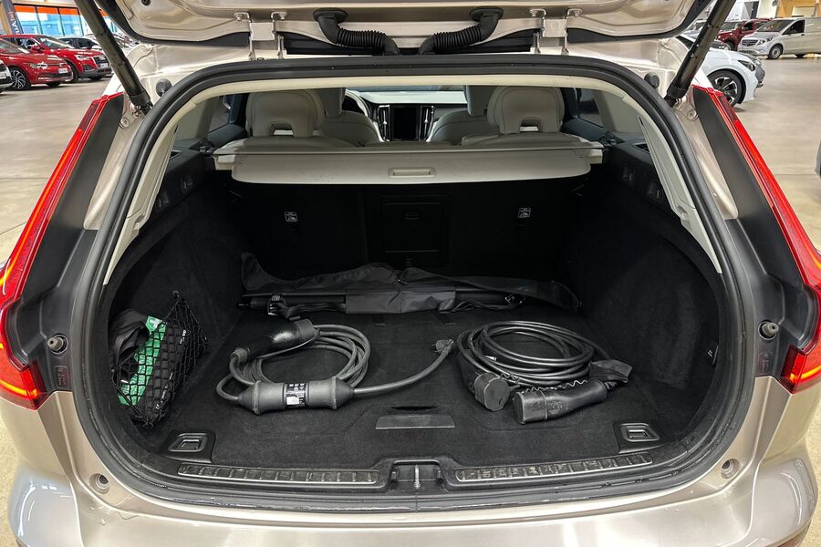 Volvo V60 vaihtoauto