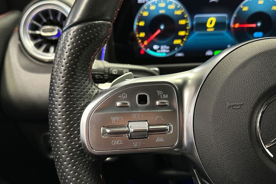 Mercedes-Benz EQB vaihtoauto