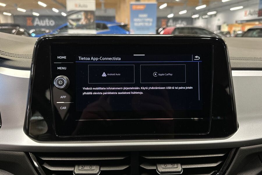 Volkswagen T-Roc vaihtoauto