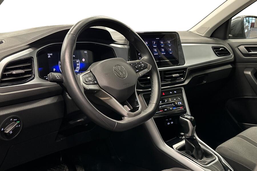 Volkswagen T-Roc vaihtoauto