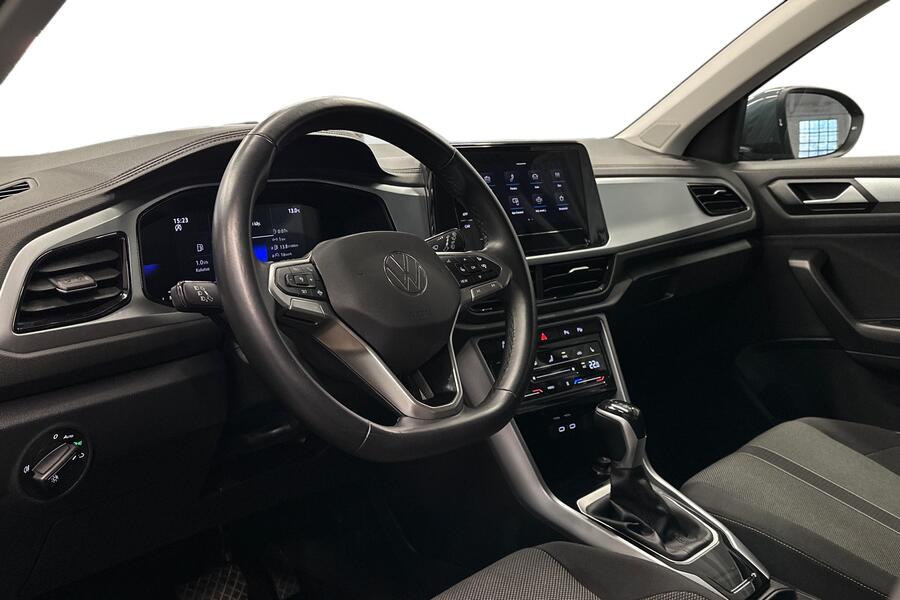 Volkswagen T-Roc vaihtoauto