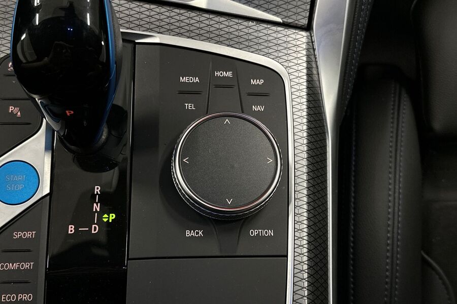 BMW i4 vaihtoauto