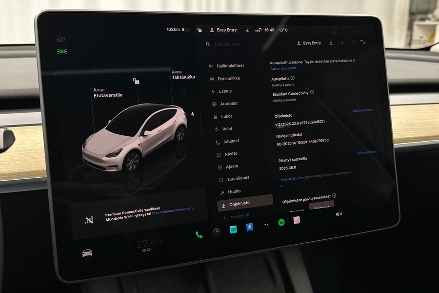 Tesla Model Y vaihtoauto