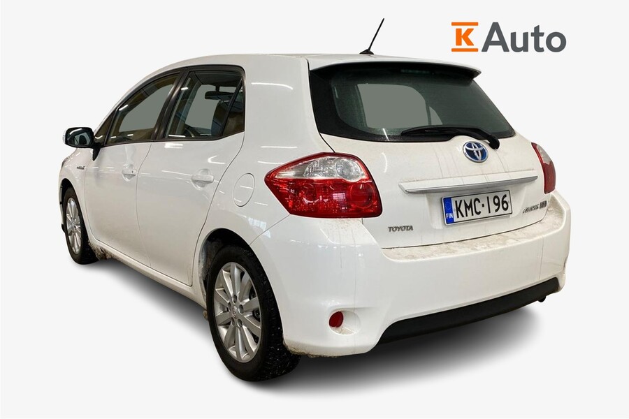 Toyota Auris vaihtoauto
