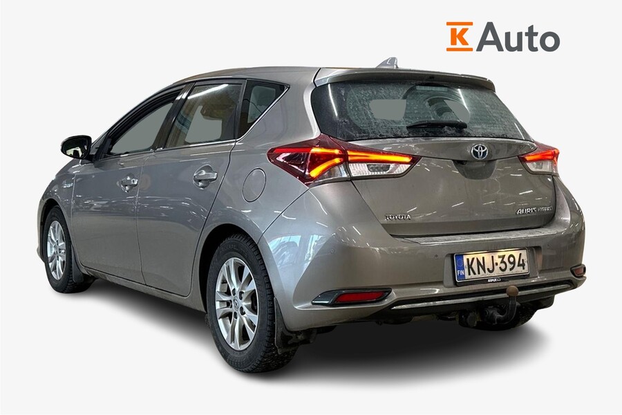 Toyota Auris vaihtoauto