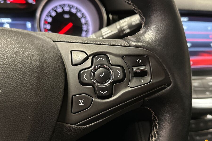 Opel Astra vaihtoauto