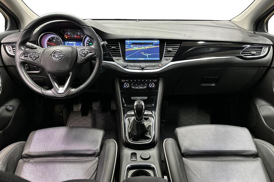 Opel Astra vaihtoauto