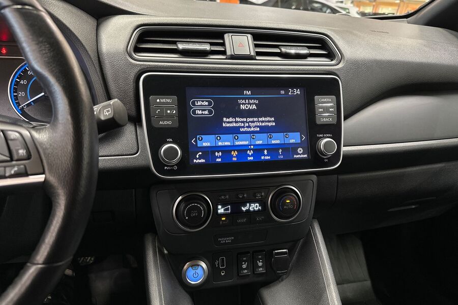 Nissan Leaf vaihtoauto