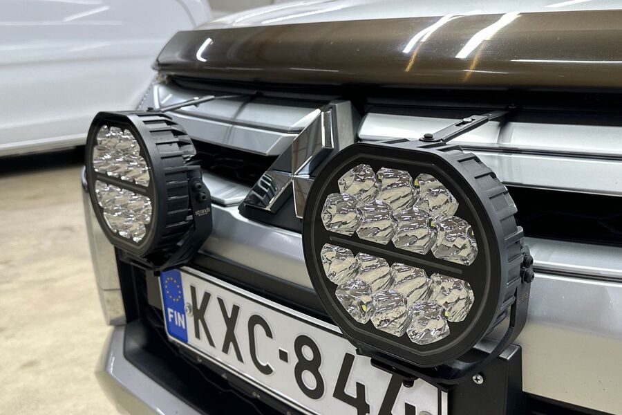 Mitsubishi L200 vaihtoauto