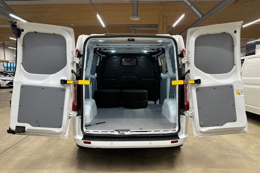 Ford Transit Custom vaihtoauto