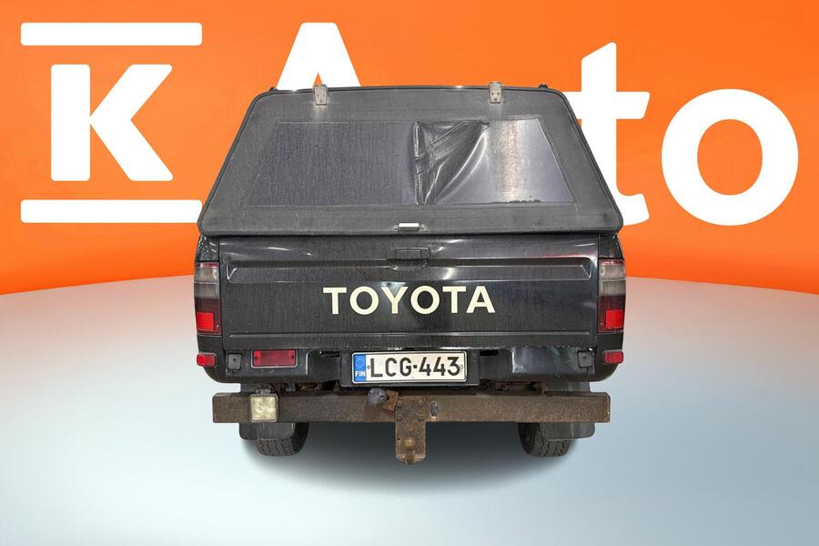 Toyota Hilux vaihtoauto