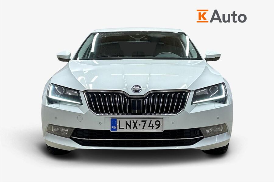 Skoda Superb vaihtoauto