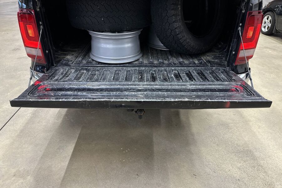 Volkswagen Amarok vaihtoauto