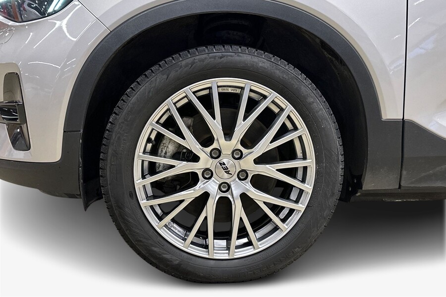 Volvo C40 vaihtoauto