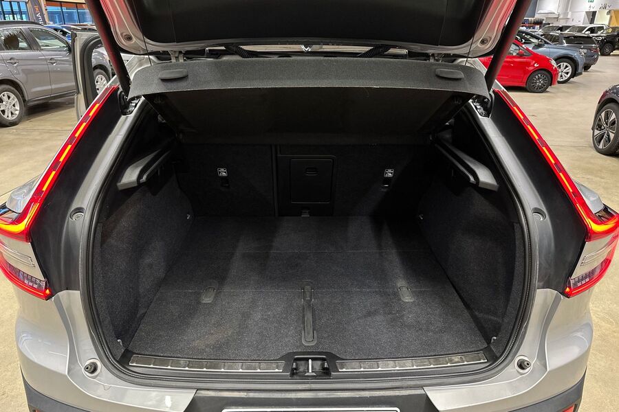 Volvo C40 vaihtoauto