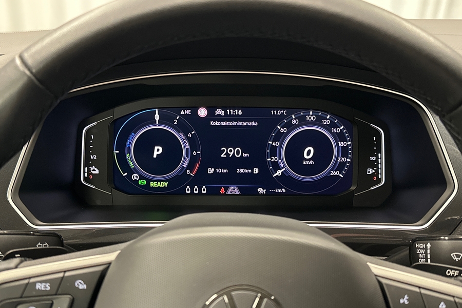 Volkswagen Tiguan vaihtoauto