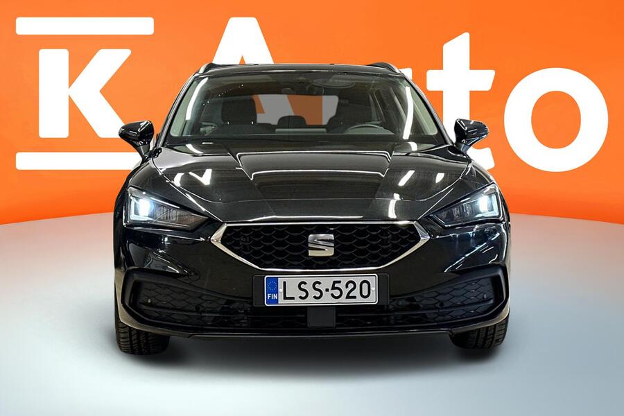 SEAT Leon Sportstourer vaihtoauto