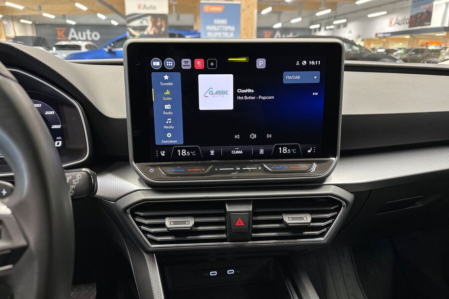 SEAT Leon Sportstourer vaihtoauto