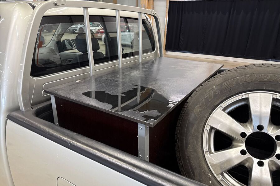 Toyota Hilux vaihtoauto