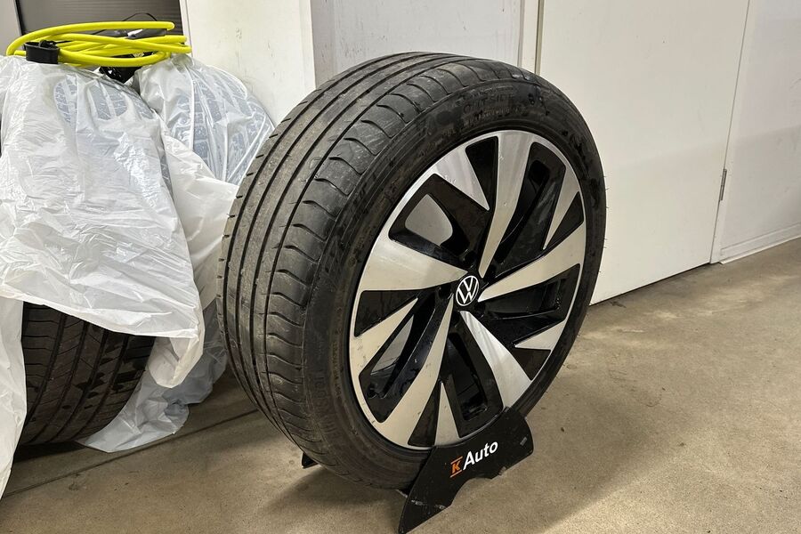 Volkswagen ID.4 vaihtoauto