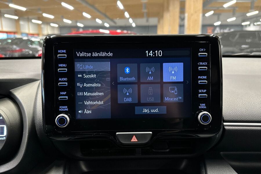 Toyota Yaris vaihtoauto