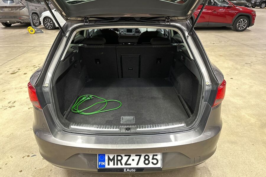 SEAT Leon ST vaihtoauto