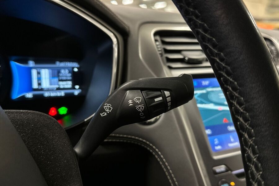 Ford Mondeo vaihtoauto