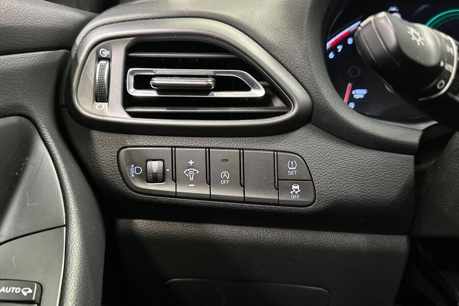 Hyundai i30 Wagon vaihtoauto