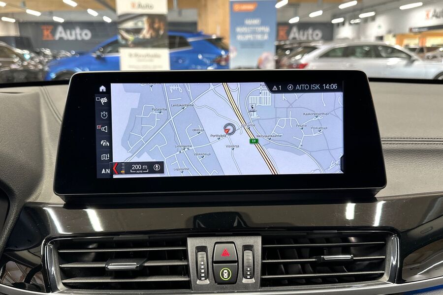 BMW X1 vaihtoauto