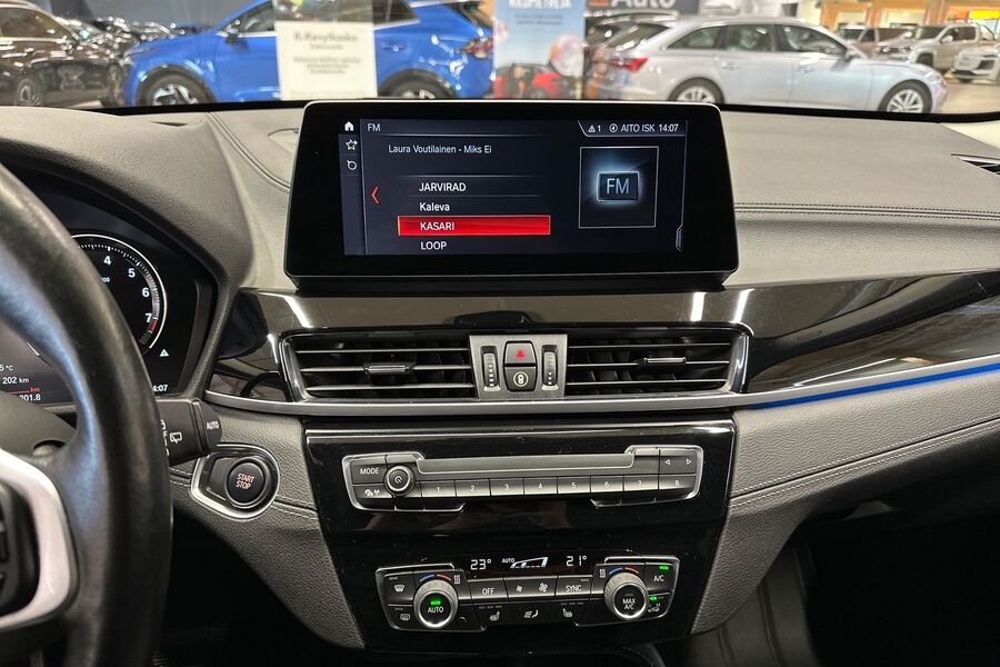 BMW X1 vaihtoauto