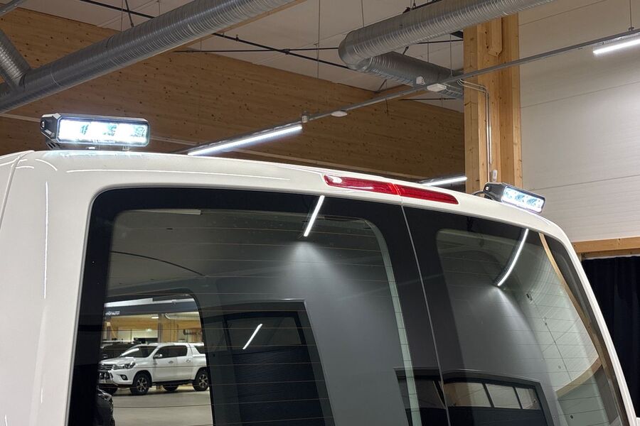 Volkswagen Transporter vaihtoauto