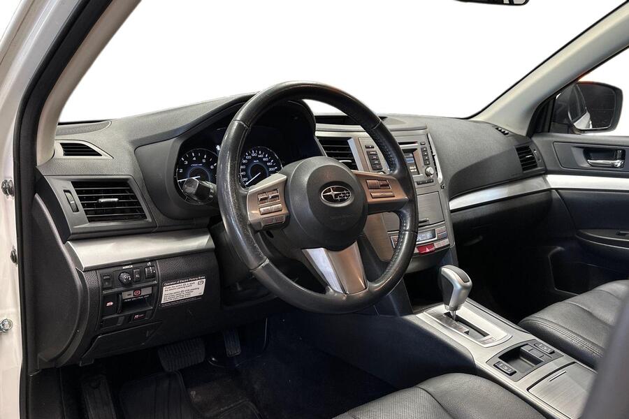Subaru Outback vaihtoauto