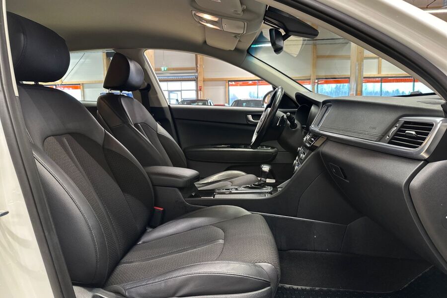 Kia Optima vaihtoauto