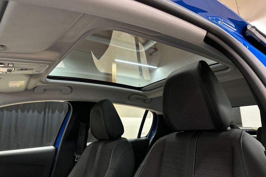 Peugeot e-208 vaihtoauto