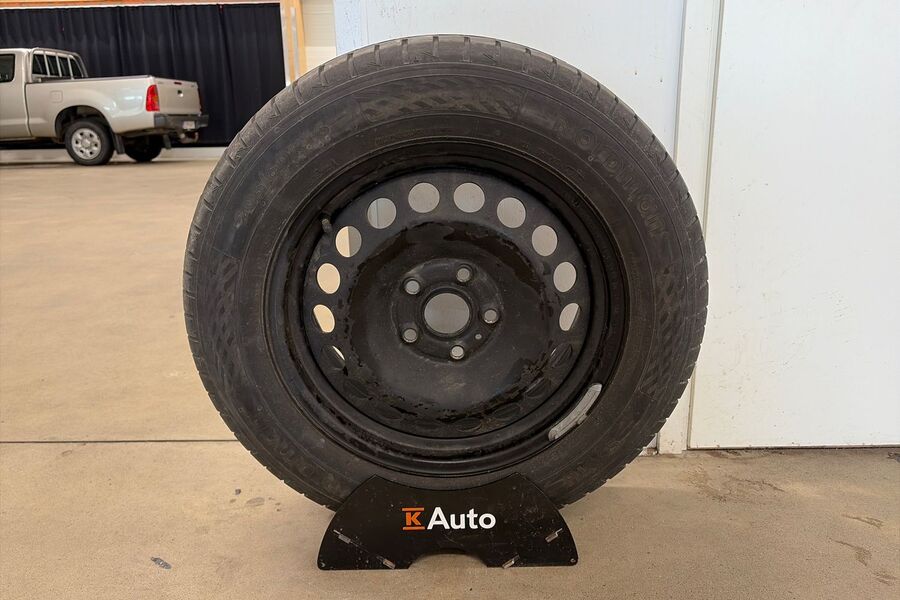 Volkswagen Caddy Maxi vaihtoauto