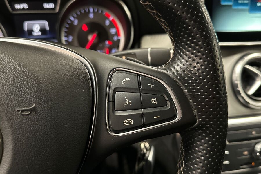 Mercedes-Benz CLA-sarja vaihtoauto