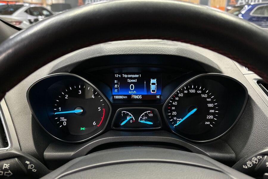 Ford Kuga vaihtoauto