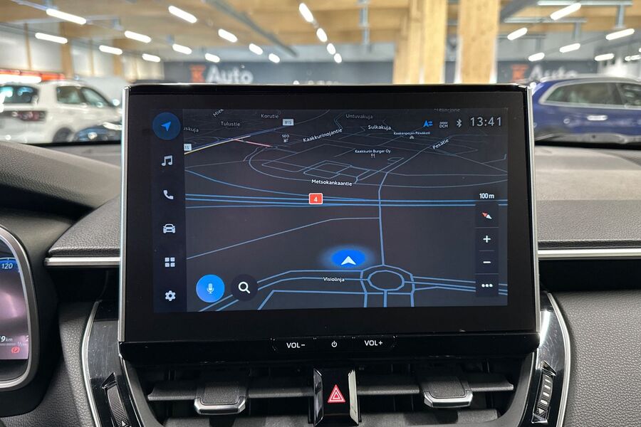 Toyota Corolla Cross vaihtoauto