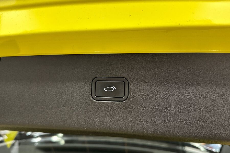 Volvo EX30 vaihtoauto