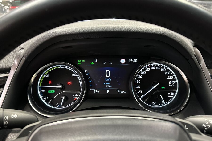 Toyota Camry vaihtoauto