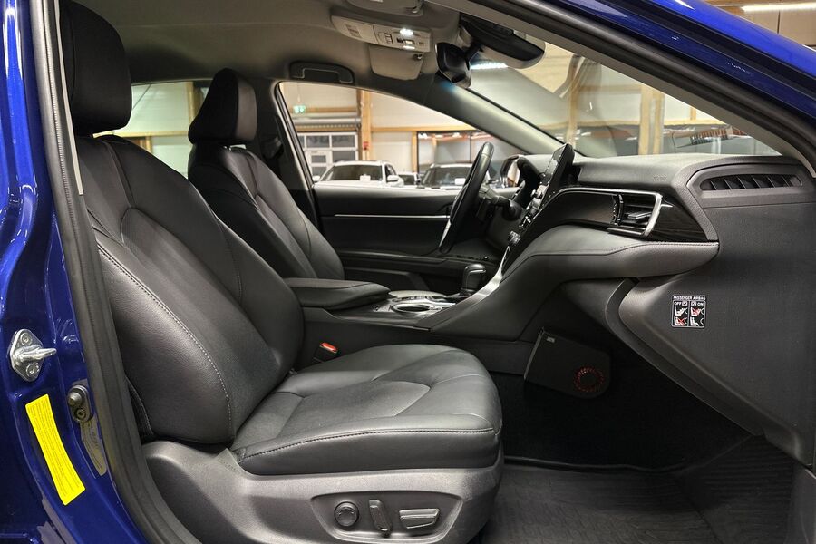 Toyota Camry vaihtoauto