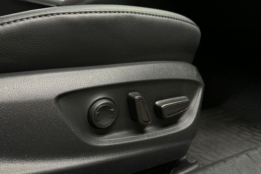 Toyota Camry vaihtoauto