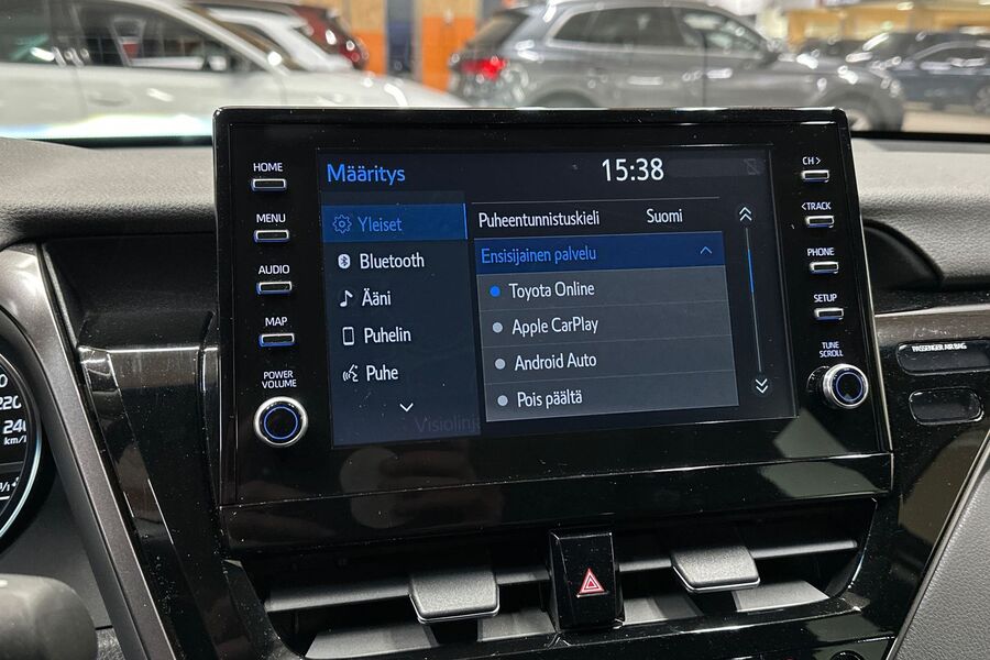 Toyota Camry vaihtoauto