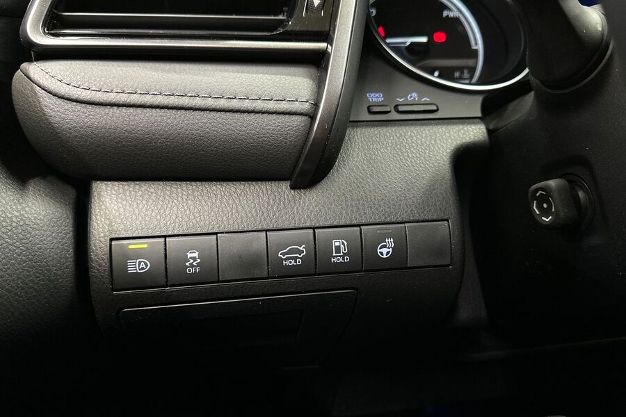 Toyota Camry vaihtoauto