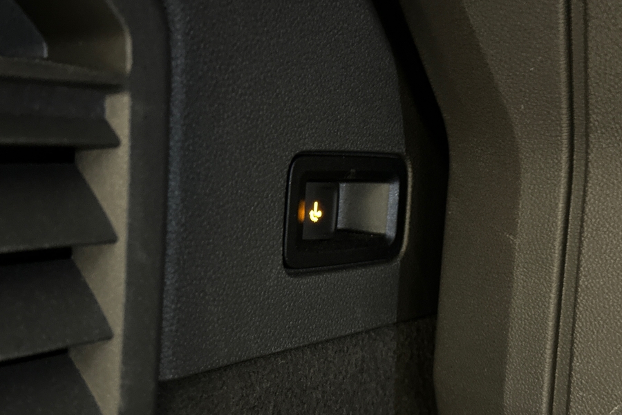 Volkswagen Multivan vaihtoauto