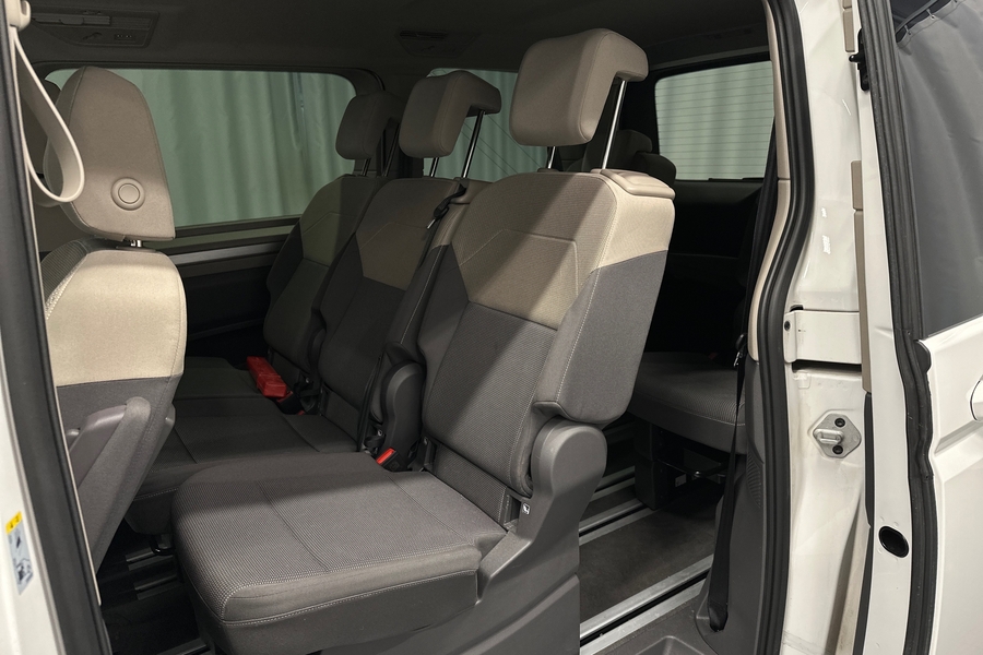 Volkswagen Multivan vaihtoauto